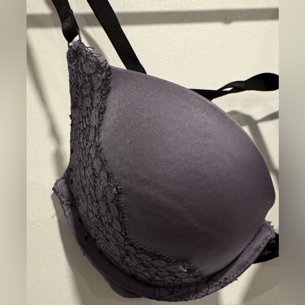 Victoria's Secret Very Sexy Push up strappy front closure bra mauve romantic 32C - Picture 2 of 4